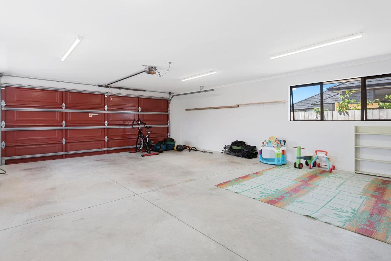The Waterfront Ruakaka - Ruakaka Holiday Home Exterior photo